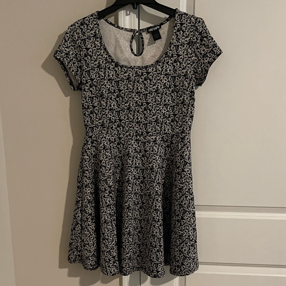 90s floral dress